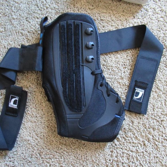 $7SALE Ankle Brace Form Fit XL Stabilizer New in Box Lightweight locking straps - Picture 7 of 14